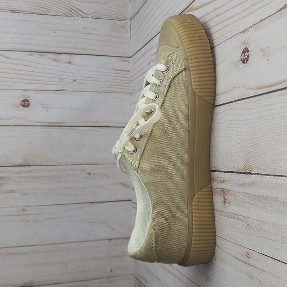 Madewell Sidewalk Low Top Cap Toe Canvas Sneakers - Picture 9 of 12